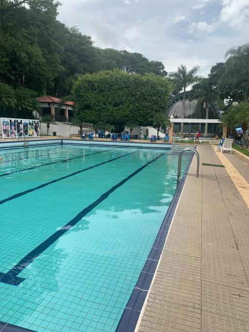 Lindo Apto Novo Na Avenida, Climatizado E Aconchegante Piratuba Exterior foto
