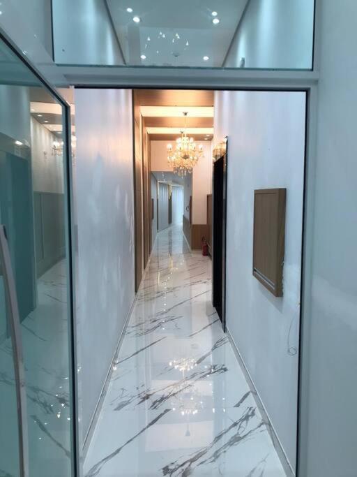 Lindo Apto Novo Na Avenida, Climatizado E Aconchegante Piratuba Exterior foto